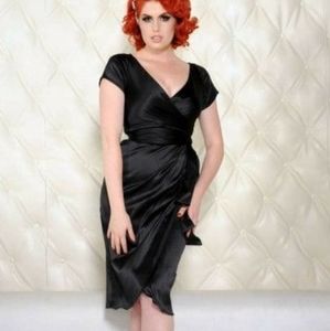 Pinup Couture (PUG) Ava dress in black satin